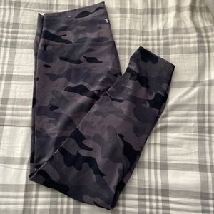 Old Navy Camo leggings